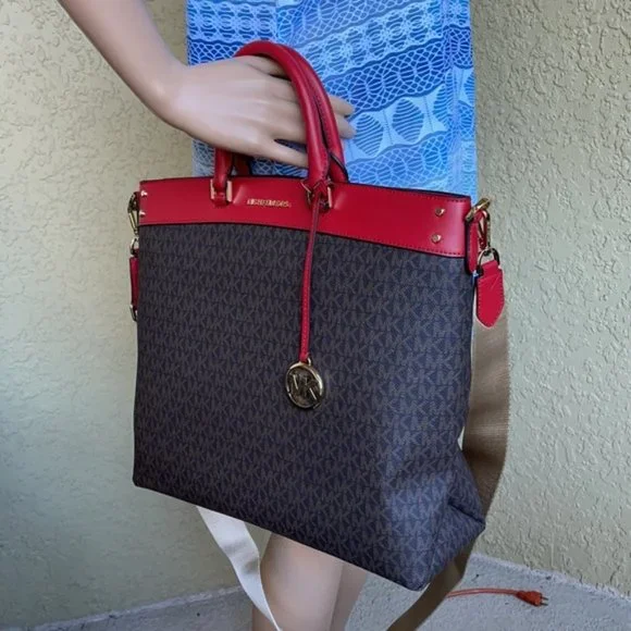 Michael Kors Travel Large NS Tote - Picture 10 of 16